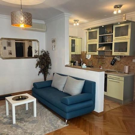 Apartment Carpe Diem In เบลเกรด ภายนอก รูปภาพ