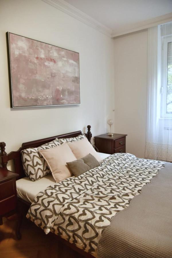 Apartment Carpe Diem In เบลเกรด ภายนอก รูปภาพ